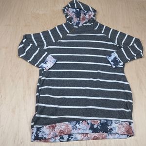 Beeson River, Oversized, Very Long Pullover Hooded Sweater, Women's (L)